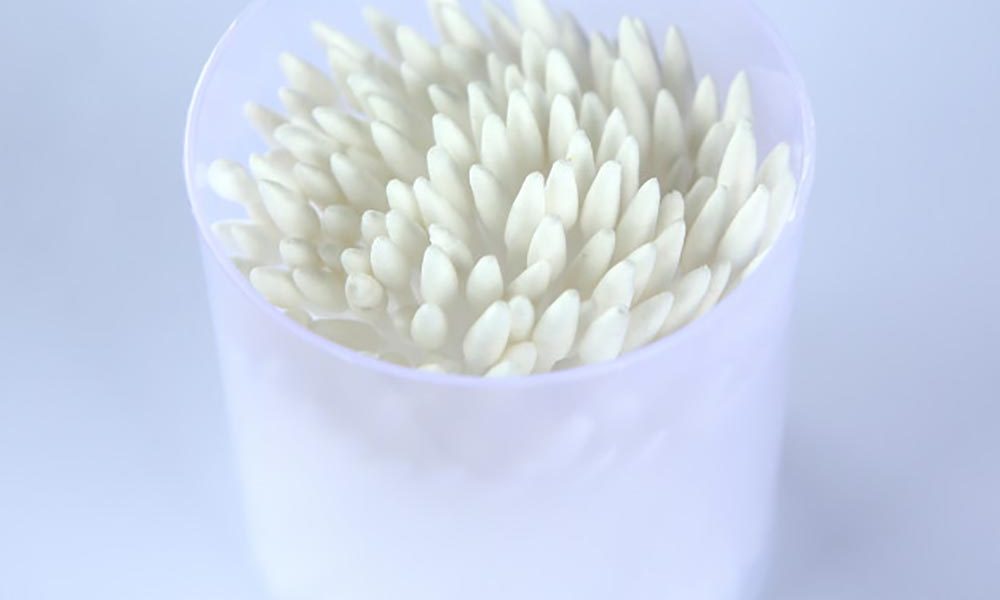 cotton buds