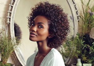 نگهداری موی فر نگهداری موی فر