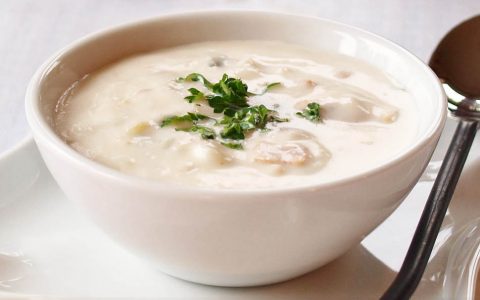 طرز تهیه سوپ جو با خامه و شیر برای شام