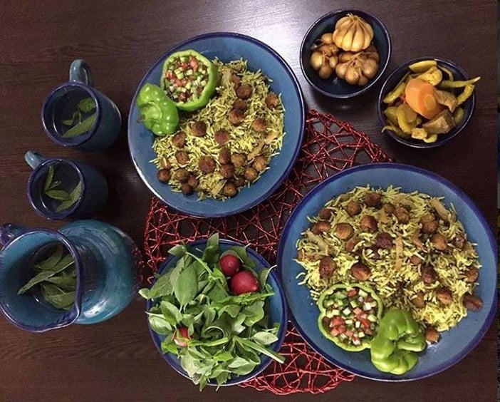 طرز تهیه کلم پلو شیرازی با گوشت قلقلی