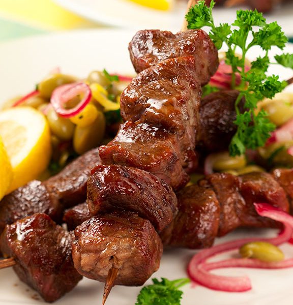 تهیه کباب چنجه