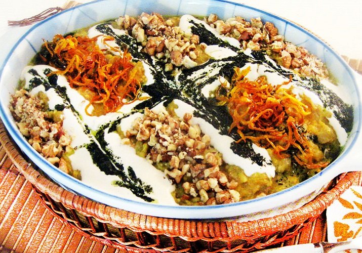طرز تهیه حلیم بادمجان با عدس و گوشت