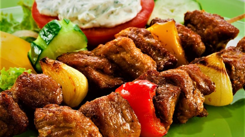 طرز تهیه کباب حسینی به ۲ روش با مرغ و گوشت