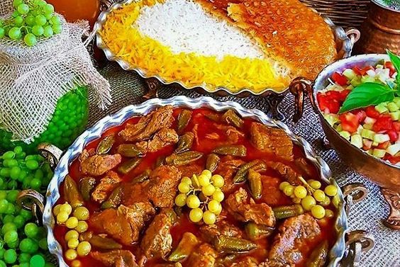 طرز تهیه خورش بامیه جنوبی با نکات خوشمزه تر شدن آن