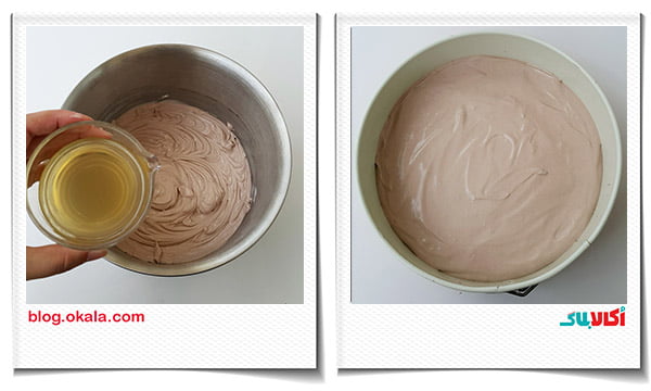 ریختن لایه پنیری روی لایه بیسکوییتی