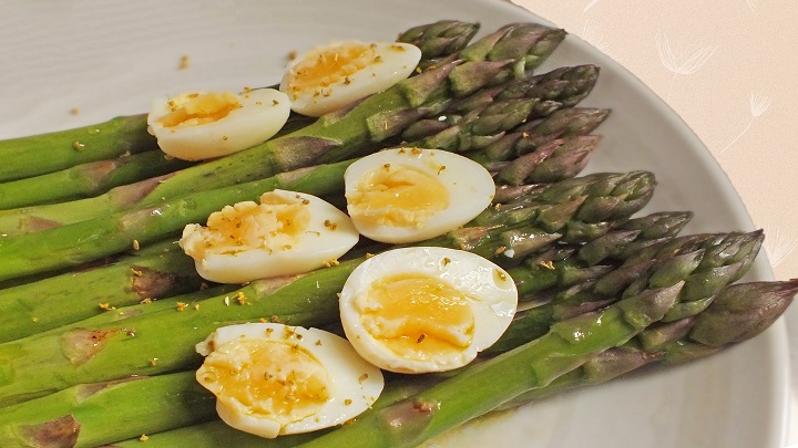 تخم بلدرچین برای درمان انواع بیماری تخم بلدرچین برای درمان انواع بیماری