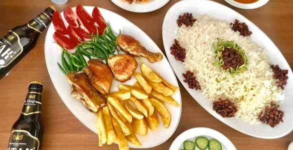 زرشک پلو با مرغ لذیذ