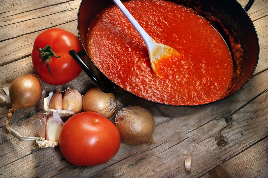 سس گوجه فرنگی خانگی