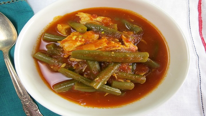 مراحل طرز تهیه خوراک مرغ و لوبیا سبز 