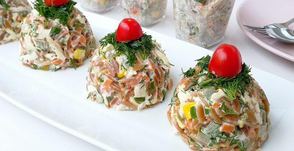 سالاد مرغ و قارچ ترکی