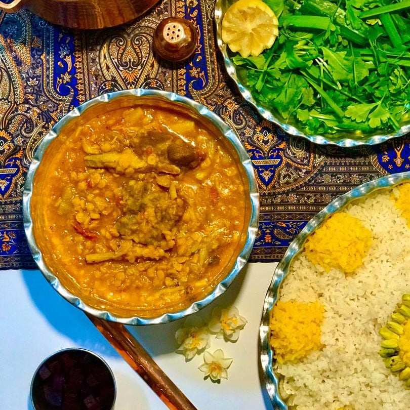 طرز تهیه خورشت کنگر محلی با گوشت