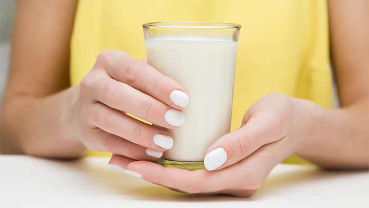 خواص مهم شیر برای سلامتی بدن خواص مهم شیر برای سلامتی بدن