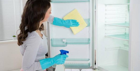 تمیز کردن یخچال برای عید و خانه تکانی