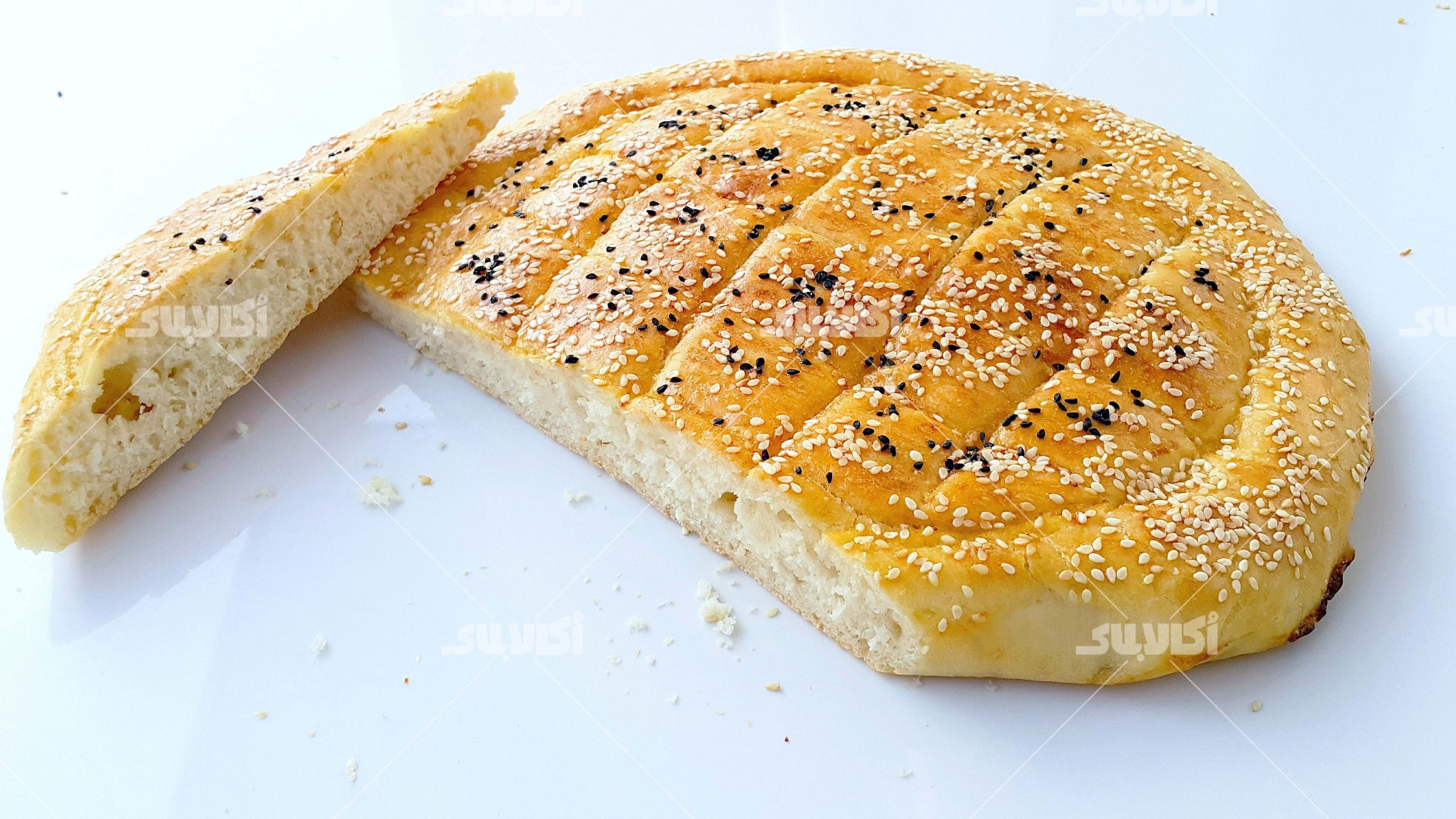 نان پیده خانگی در فر نان پیده خانگی در فر