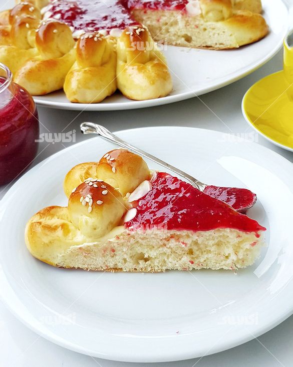 طرز تهیه نان مارمالادی(مربایی) طرز تهیه نان مارمالادی(مربایی)