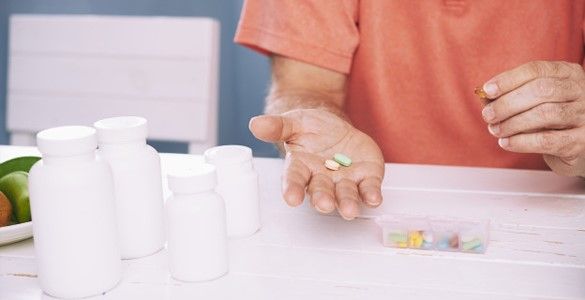 مصرف دارو برای درمان خانگی اسهال