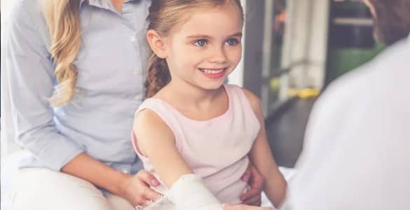 پانسمان مرطوب برای درمان اگزما پوست نوزاد و کودک