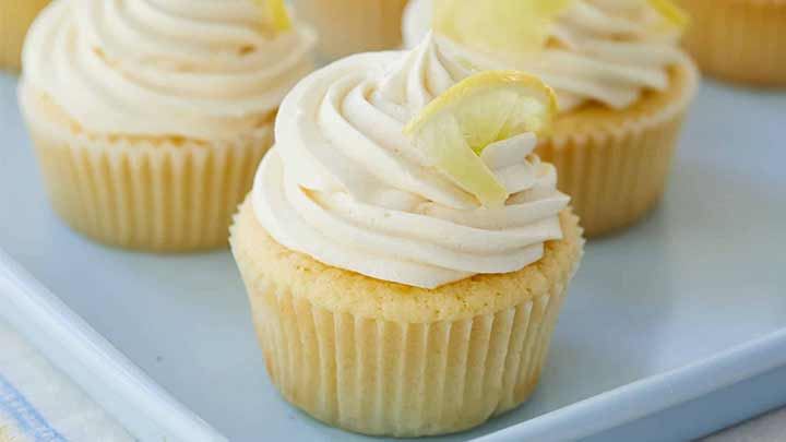 مواد لازم جهت تهیه کاپ کیک لیمویی مواد لازم جهت تهیه کاپ کیک لیمویی