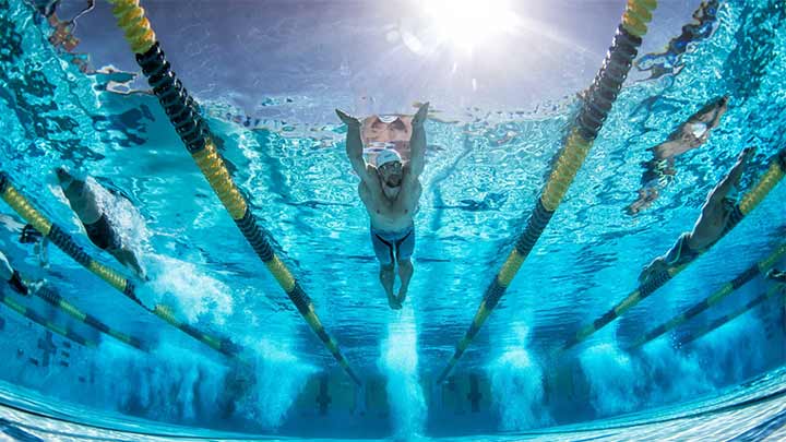 تمرینات آب درمانی برای دیسک کمر