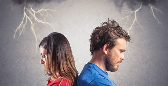 اختلالات ظاهری و رفتاری در خانم‌ها- کیست تخمدان