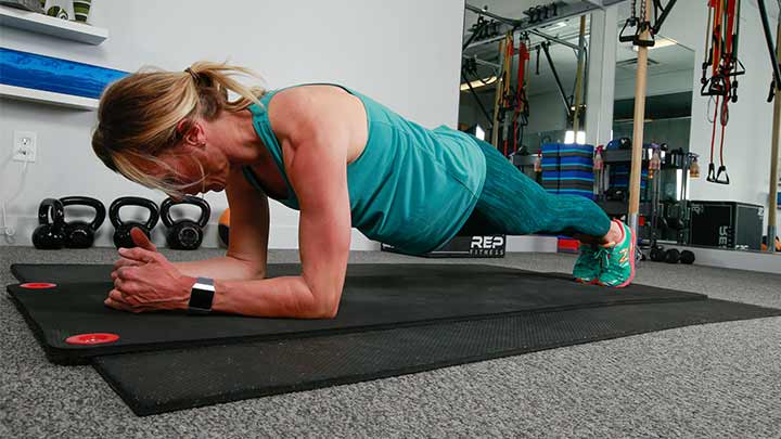 بهترین روشهای خانگی برای درمان کمر درد بهترین روشهای خانگی برای درمان کمر درد