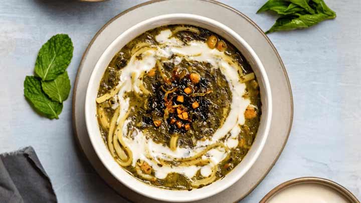 روش‌های جلوگیری از سفت شدن آش رشته