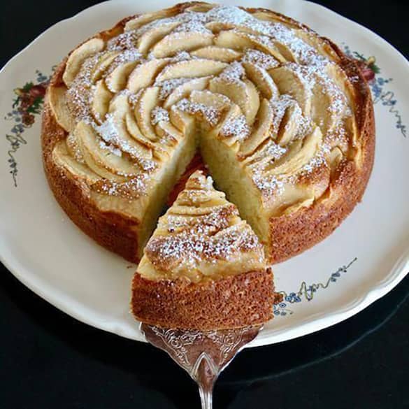  کیک سیب و دارچین