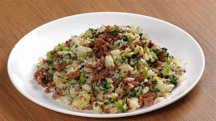 مراحل تهیه اسفناج پلو مراحل تهیه اسفناج پلو