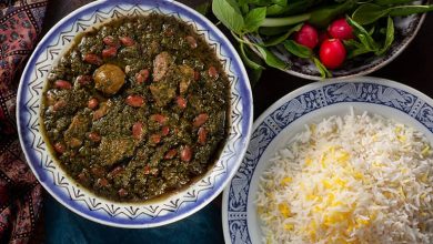 طرز تهیه قورمه سبزی؛ راز جا افتادن قورمه