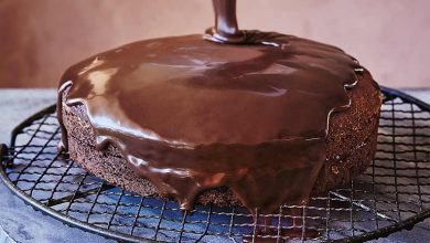 طرز تهیه کیک دیوانه شکلاتی؛ بدون شیر و تخم مرغ