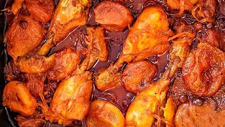 مراحل تهیه خورشت آلو زرشک