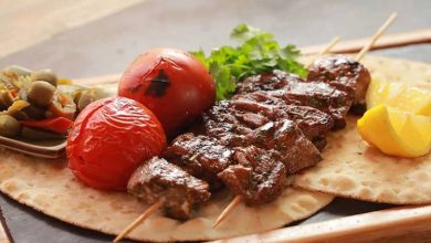 طرز تهیه کباب ترش به روش گیلانیها؛ اسرار ترد و خوش طعم شدن گوشت آن