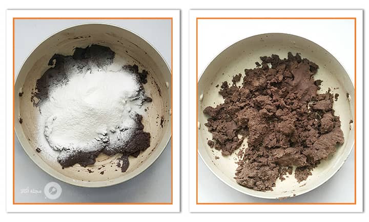 اضافه کردن پودر قند به مواد شکلاتی در حلوای شکلاتی در حلوای دو رنگ زنجبیلی