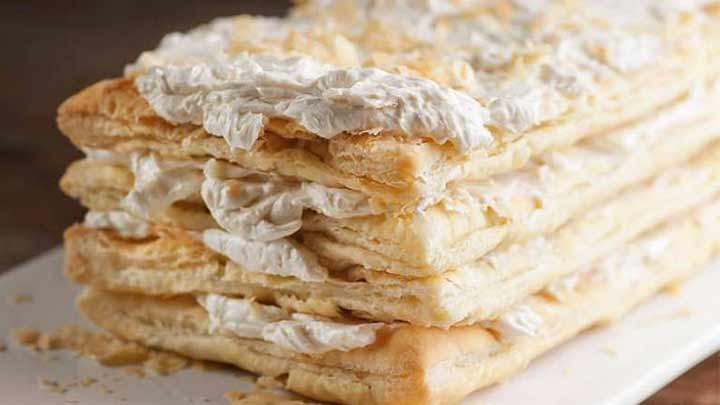 مراحل تهیه شیرینی ناپلئونی 