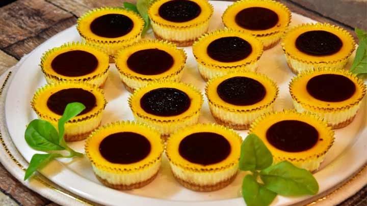 هوس یه دسر خوشمزه؟ چیز کیک آفتابگردان رو امتحان کن! هوس یه دسر خوشمزه؟ چیز کیک آفتابگردان رو امتحان کن!