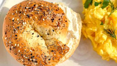 طرز تهیه نان کنجدی جادویی؛ جادوگری خوشمزه و جذاب