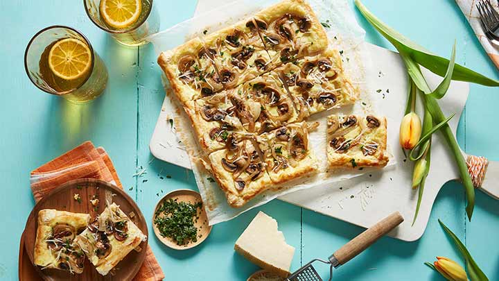 تارت قارچ و پنیر: سفری به دنیای طعم‌ها