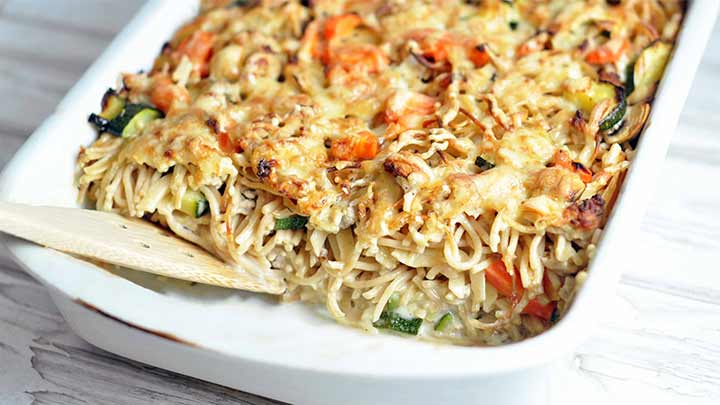 مراحل تهیه سس پاستا مراحل تهیه سس پاستا