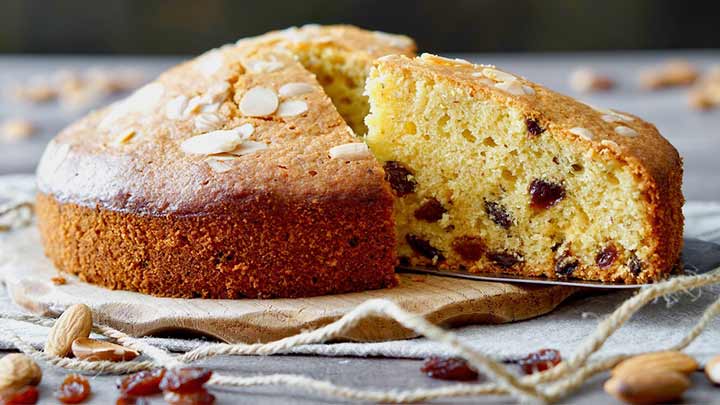 نکات و فوت و فنهای تهیه کیک کشمشی نکات و فوت و فنهای تهیه کیک کشمشی