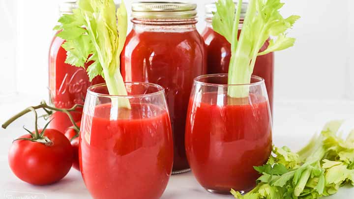 سم زدایی بدن از خواص مهم آب گوجه فرنگی