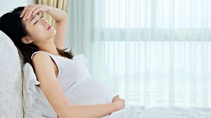 دلایل سردرد در دوران بارداری دلایل سردرد در دوران بارداری