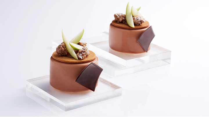 موس سیب کاراملی: دسری که هر مهمانی را خاص می‌کند