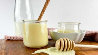 طرز تهیه شیر عسلی خانگی؛ آسان و بی‌دردسر همانند بیرون