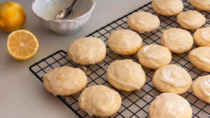 مراحل تهیه کوکی ماست رژیمی مراحل تهیه کوکی ماست رژیمی