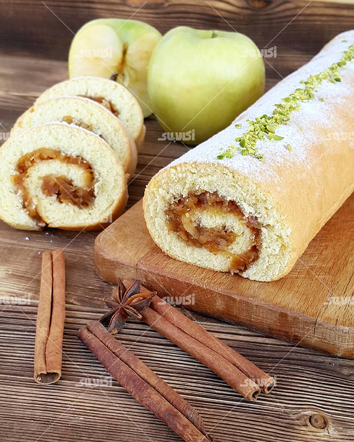رولت سیب و دارچین و طرز تهیه آن رولت سیب و دارچین و طرز تهیه آن