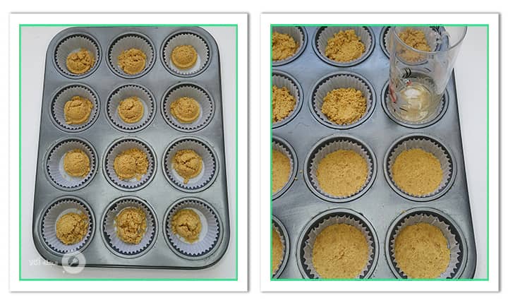 ریختن پودر بیسکوئیت و کره داخل قالب ریختن پودر بیسکوئیت و کره داخل قالب در چیزکیک کاراملی