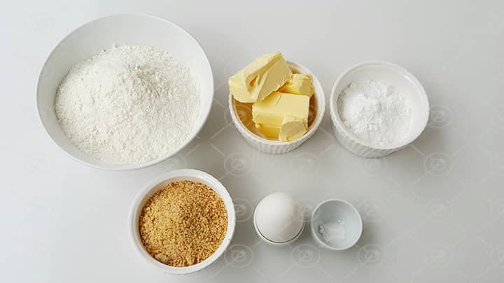 مواد لازم برای خمیر کوکیز بادام زمینی