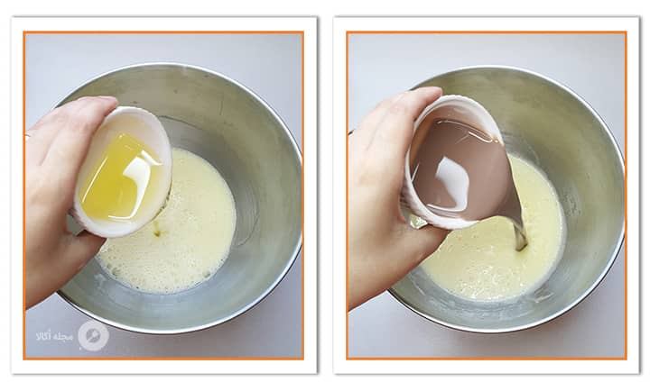 روغن مایع و شیر کاکائو را به مواد کیک شکلاتی با کرم پاتیسیر نسکافه ای اضافه کنید روغن مایع و شیر کاکائو را به مواد کیک شکلاتی با کرم پاتیسیر نسکافه ای اضافه کنید