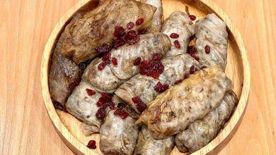 طرز تهیه دلمه برگ کلم (دلمه کاهو پیچ)؛ همراه فیلم آموزشی