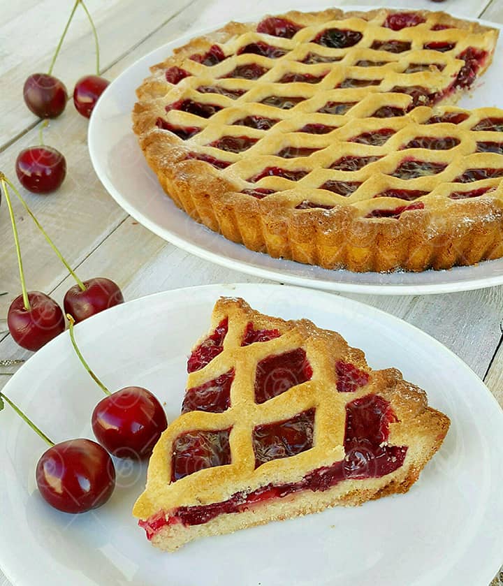 طرز تهیه تارت آلبالوی خانگی خوشمزه